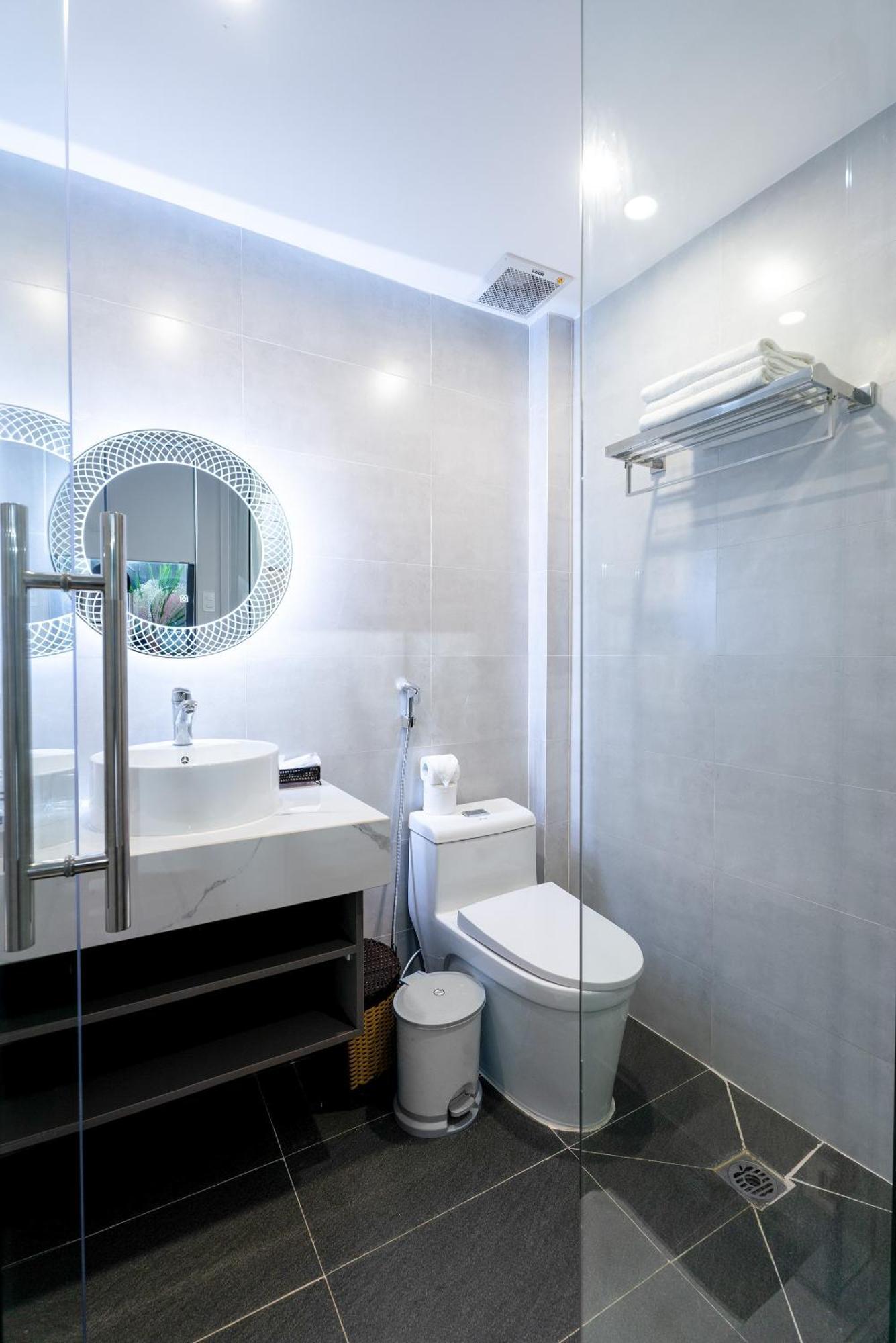 Gatsby Central Hotel Hanoi Bagian luar foto